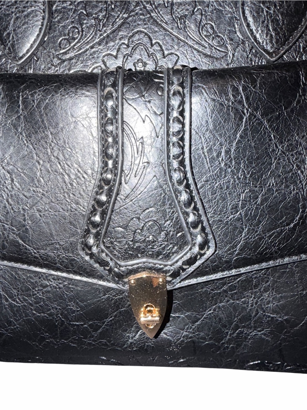 Elegant Black Structured Tote Handbag - Picture 3 of 13